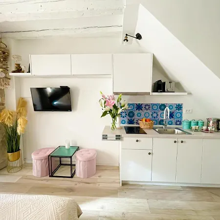 True Colors Apartment